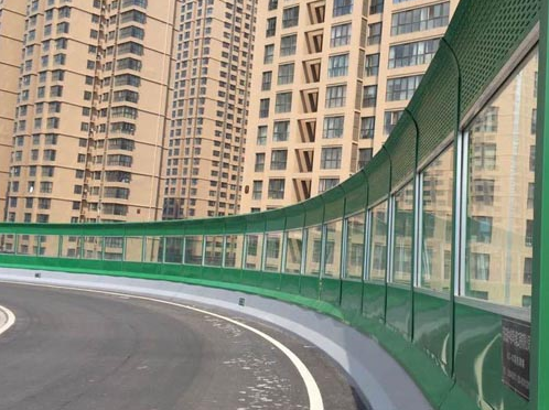 <a href=http://m.wuwudws.cn/news_article?news_id=116>天津公路聲屏障</a>