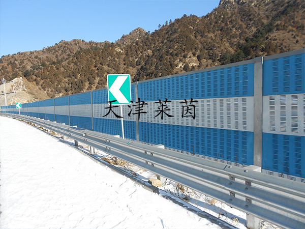 <a href=http://m.wuwudws.cn/news_article?news_id=124>聲屏障</a>